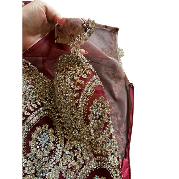 Amelia Couture Burgundy Beaded Evening Gown Formal Dress - Size 6 - Picture 11 of 16